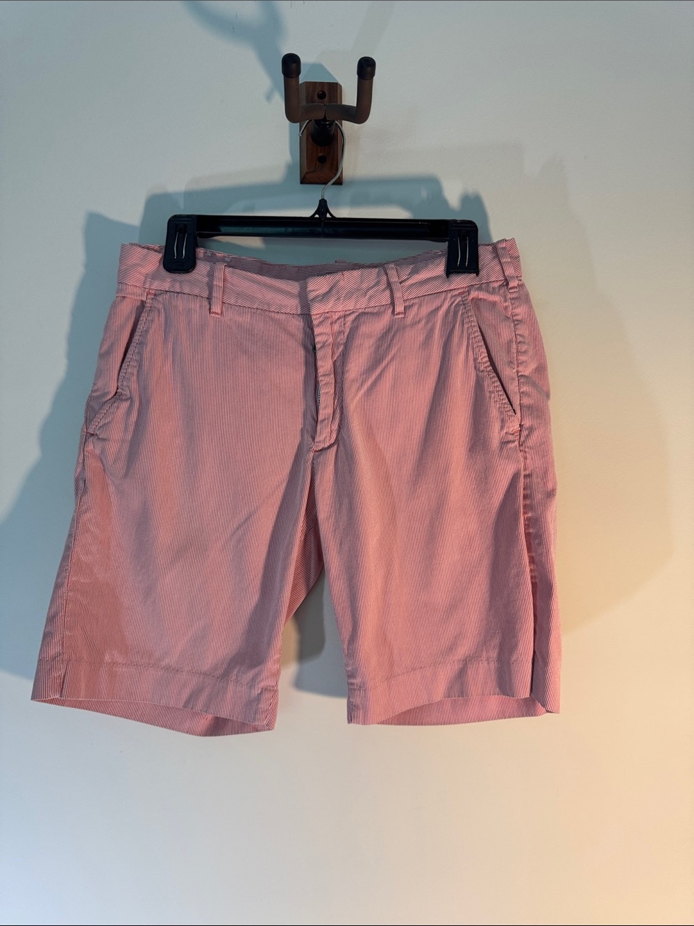 Express Men’s Flat-Front Chino Shorts
